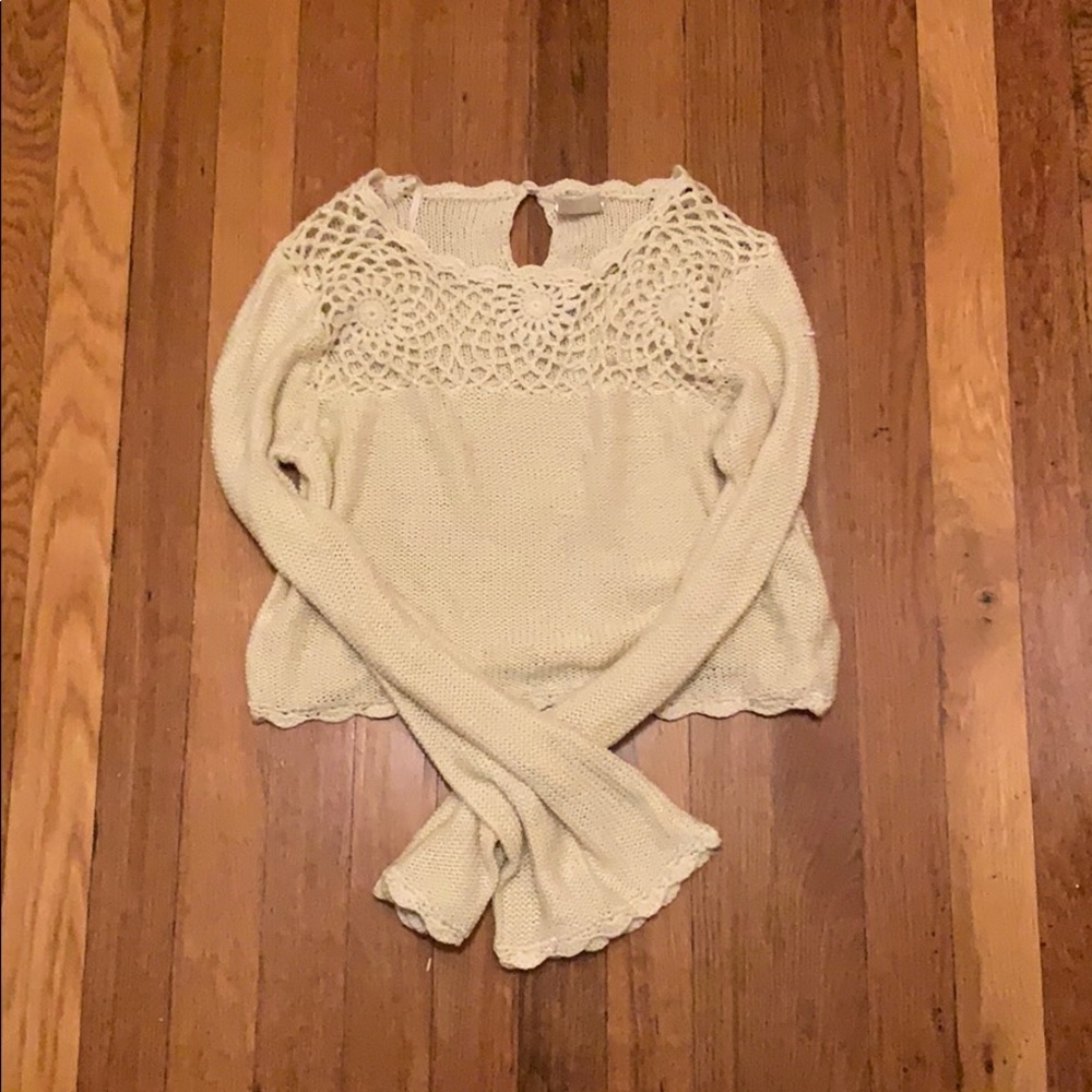 Forever 21 Cream Crochet Yoke Long Sleeve Crop Top
